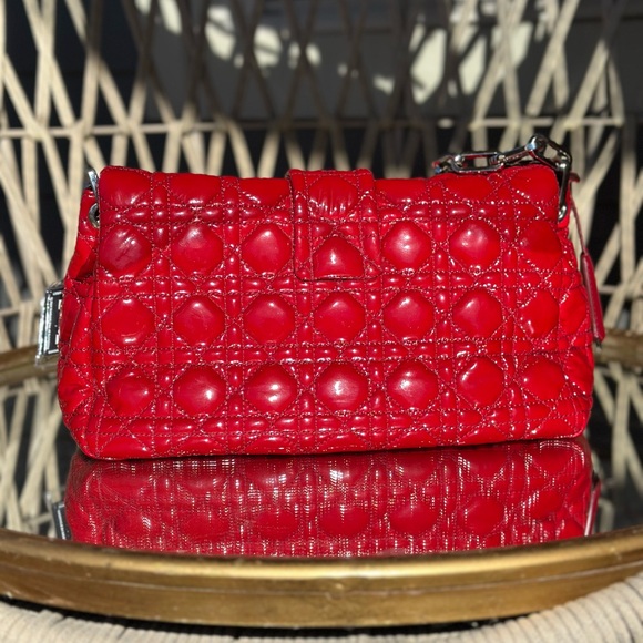 Christian Dior Patent Leather Shoulder Bag - Picture 4 of 7